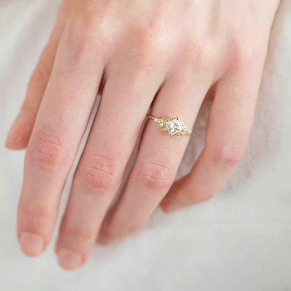 Gold Plated Dimond Simulator Minimalist Style Ring 💍 - Picture 5 of 7